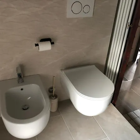 Easy Isola, For An Easy Milán